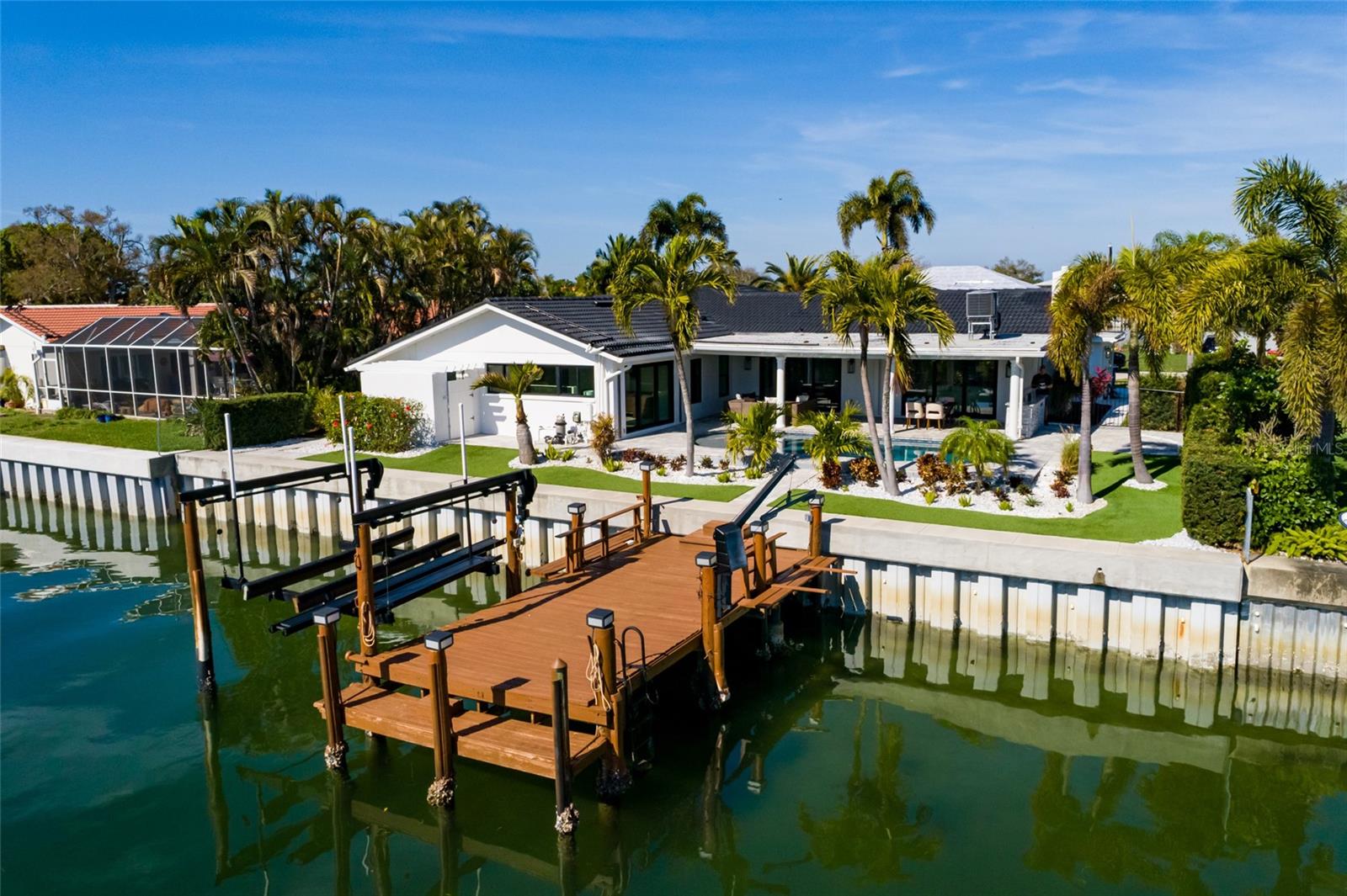 VENETIAN ISLES - Residential