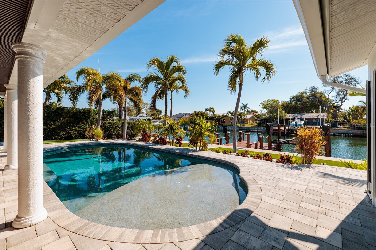 VENETIAN ISLES - Residential