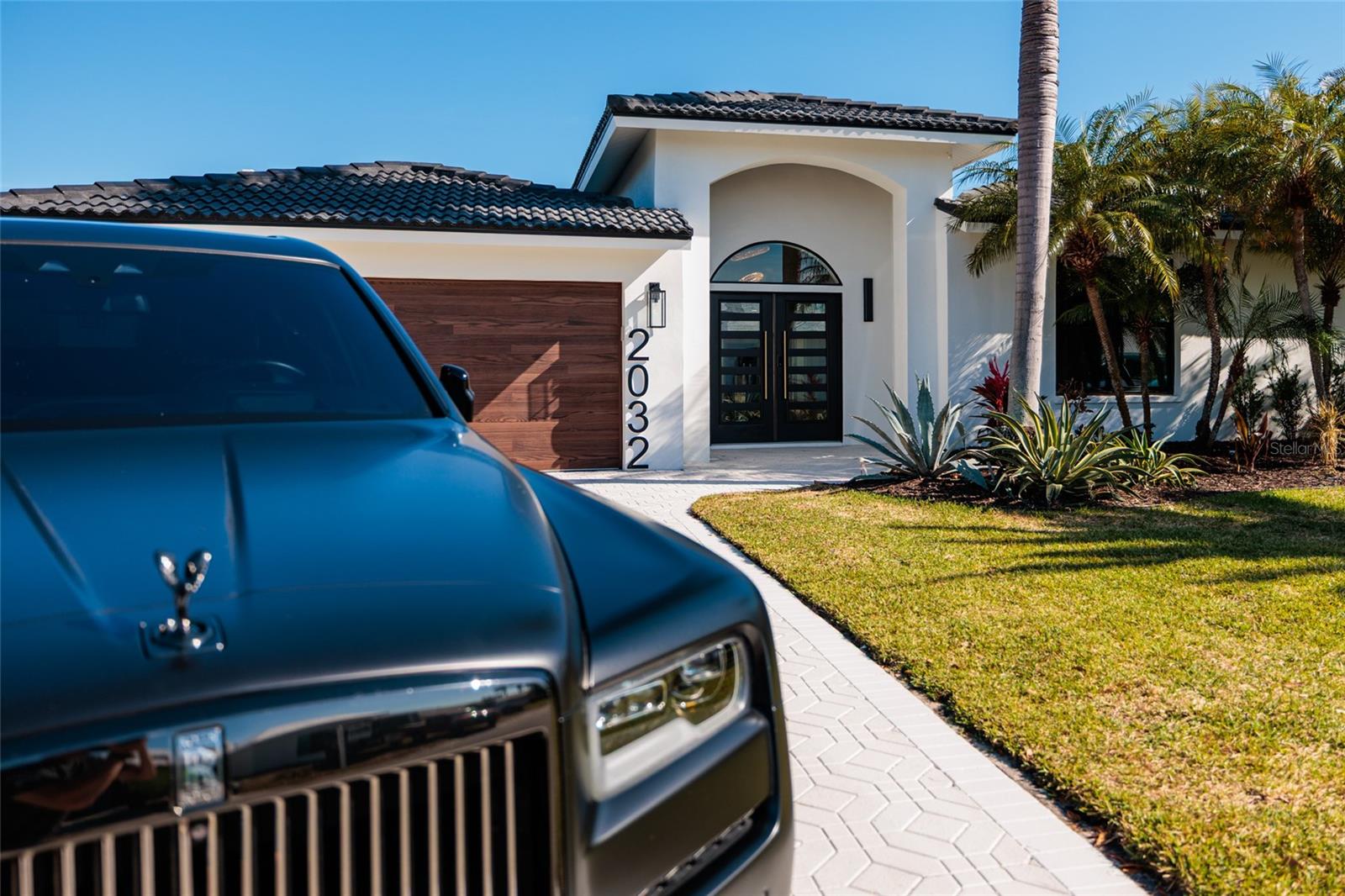 VENETIAN ISLES - Residential