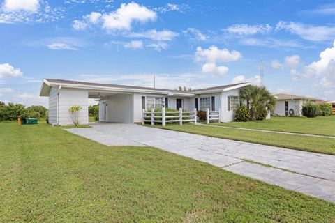 Photo of 2219 Beacon Drive, Port Charlotte, FL 33952 (MLS # C7514060)