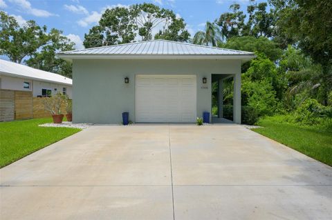 A home in SARASOTA