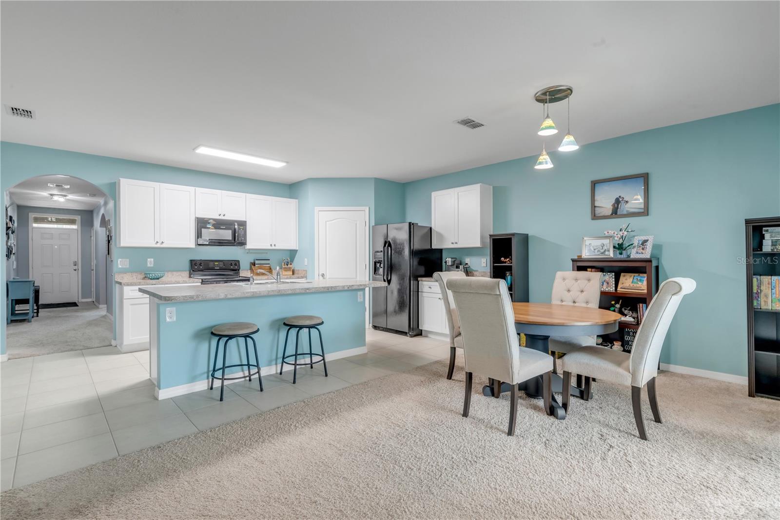 SABAL LAKES - Residential