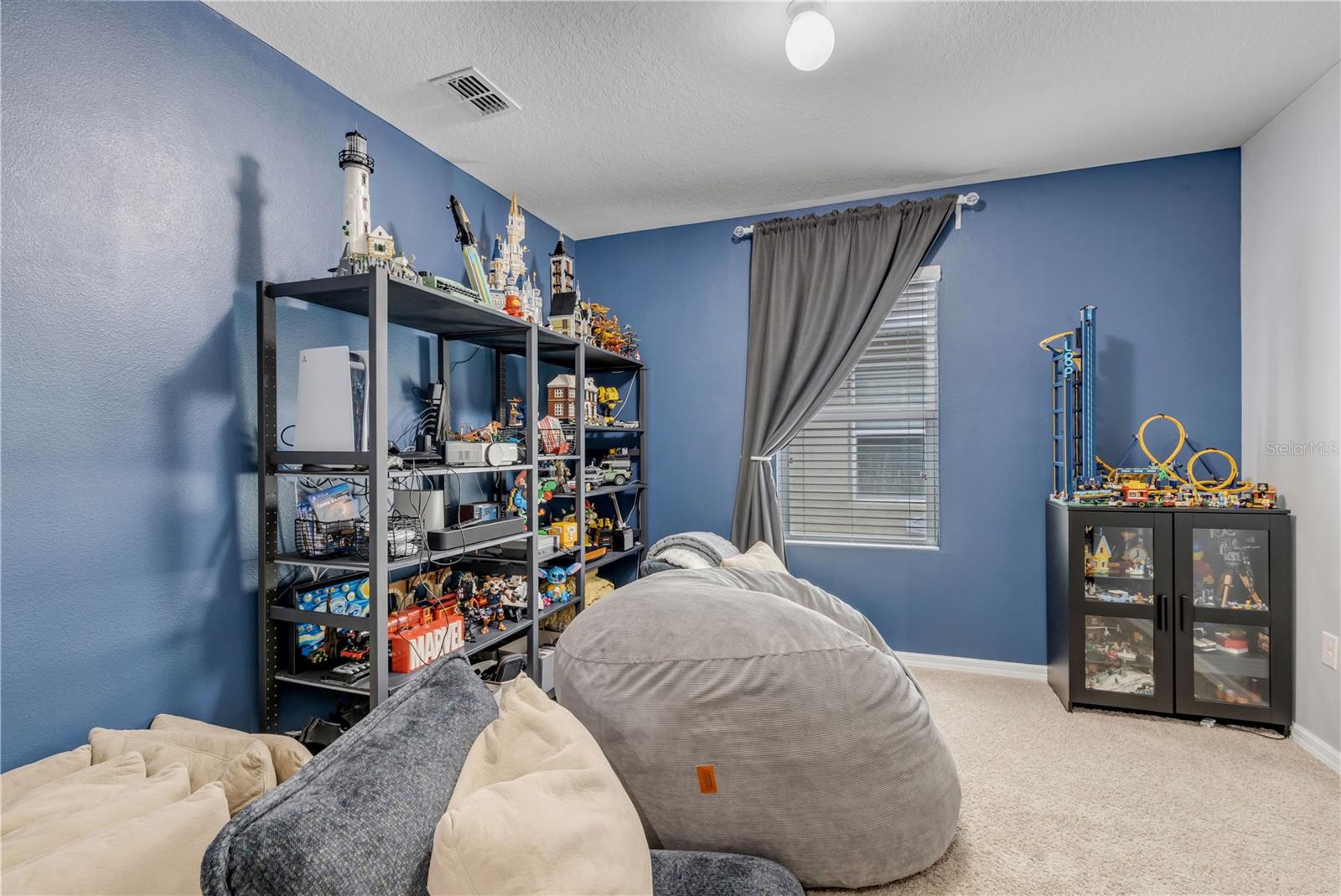 SABAL LAKES - Residential