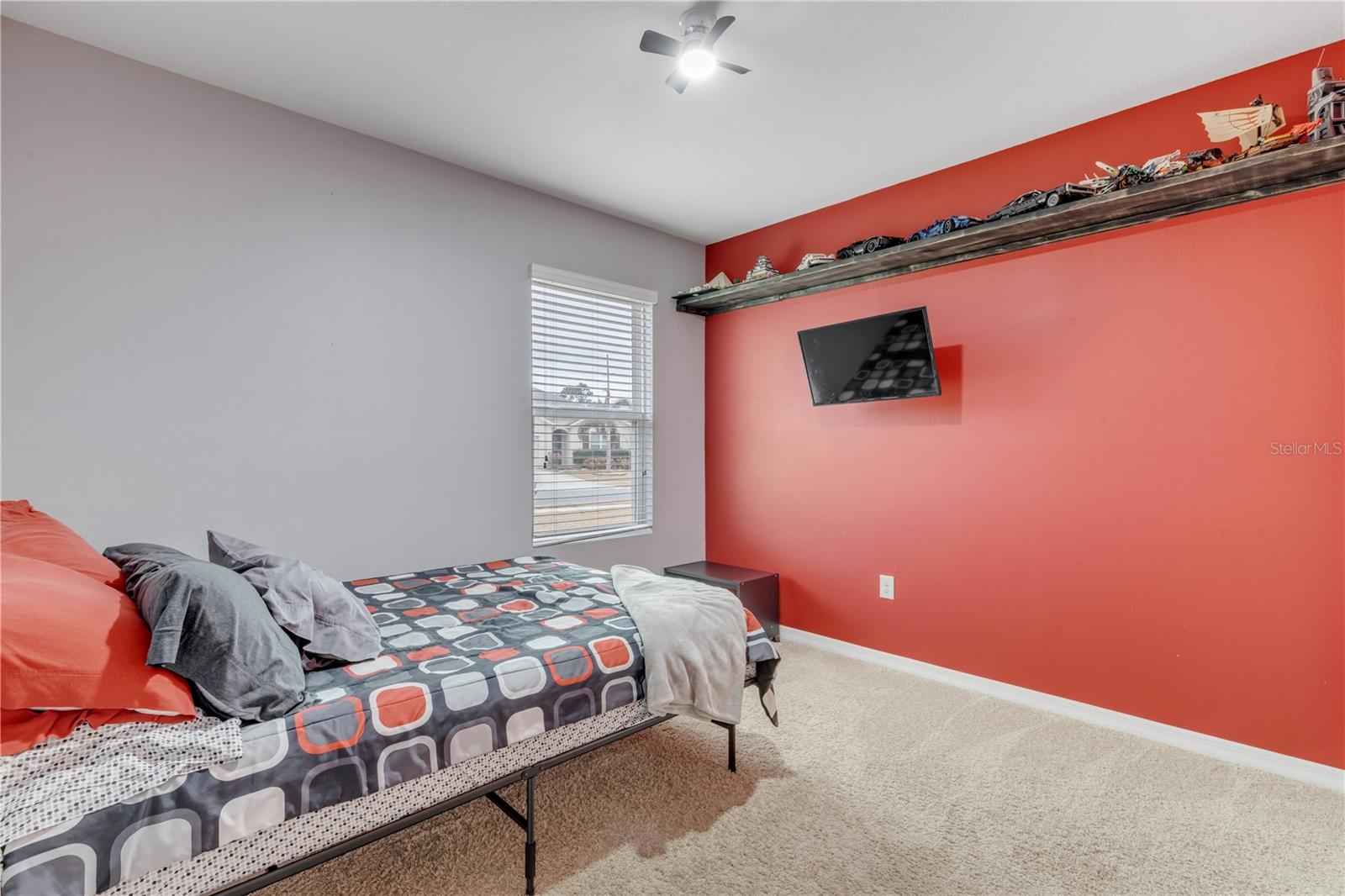 SABAL LAKES - Residential