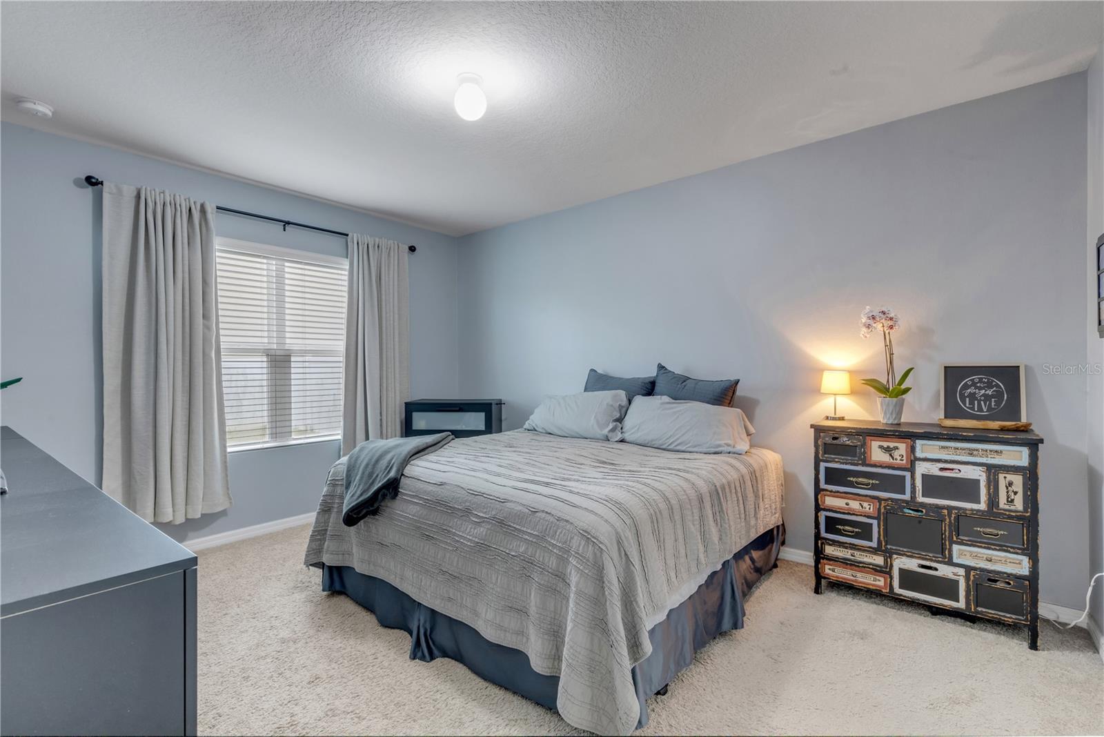 SABAL LAKES - Residential