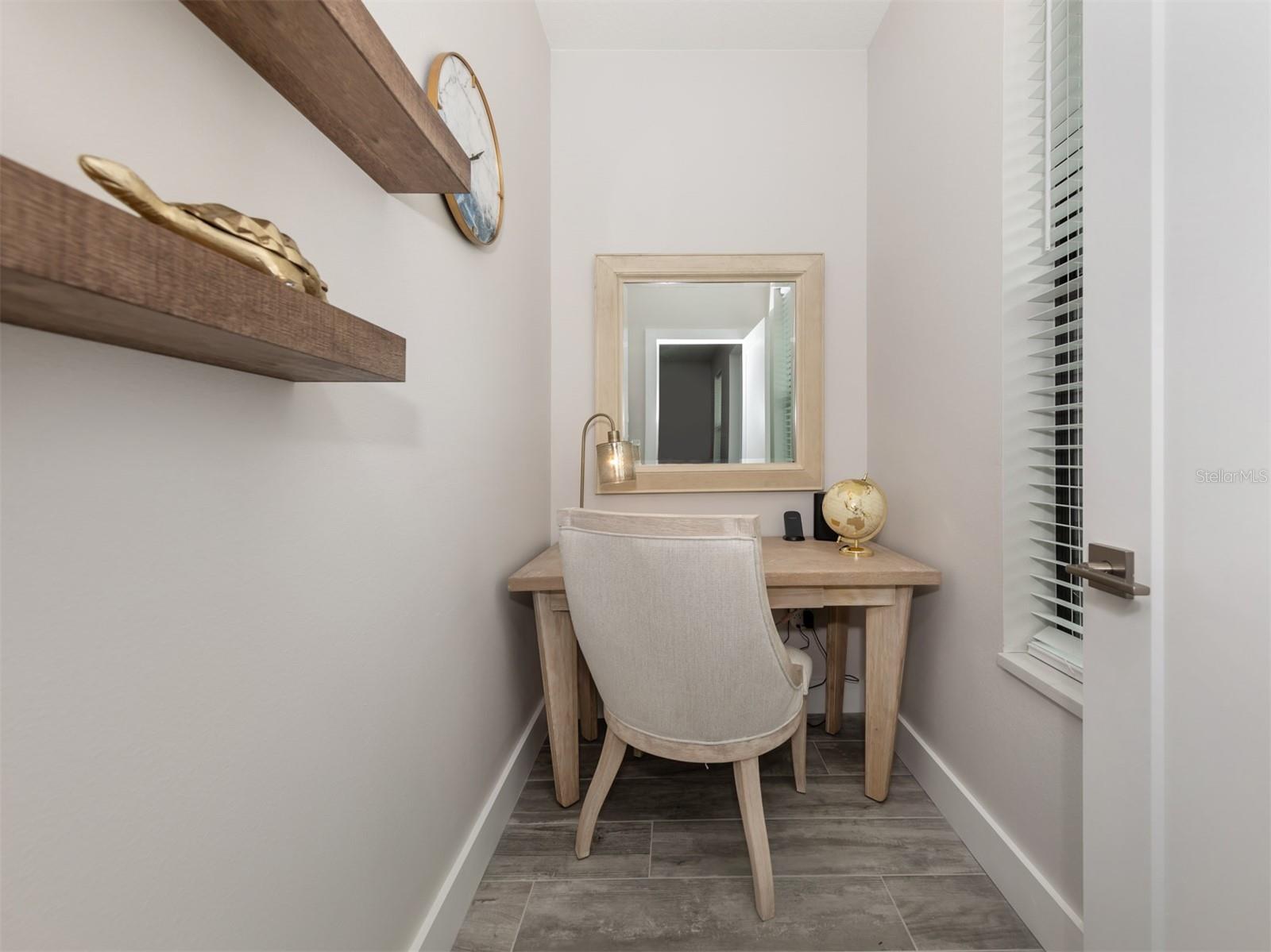 WARM MINERAL SPGS - Residential Lease