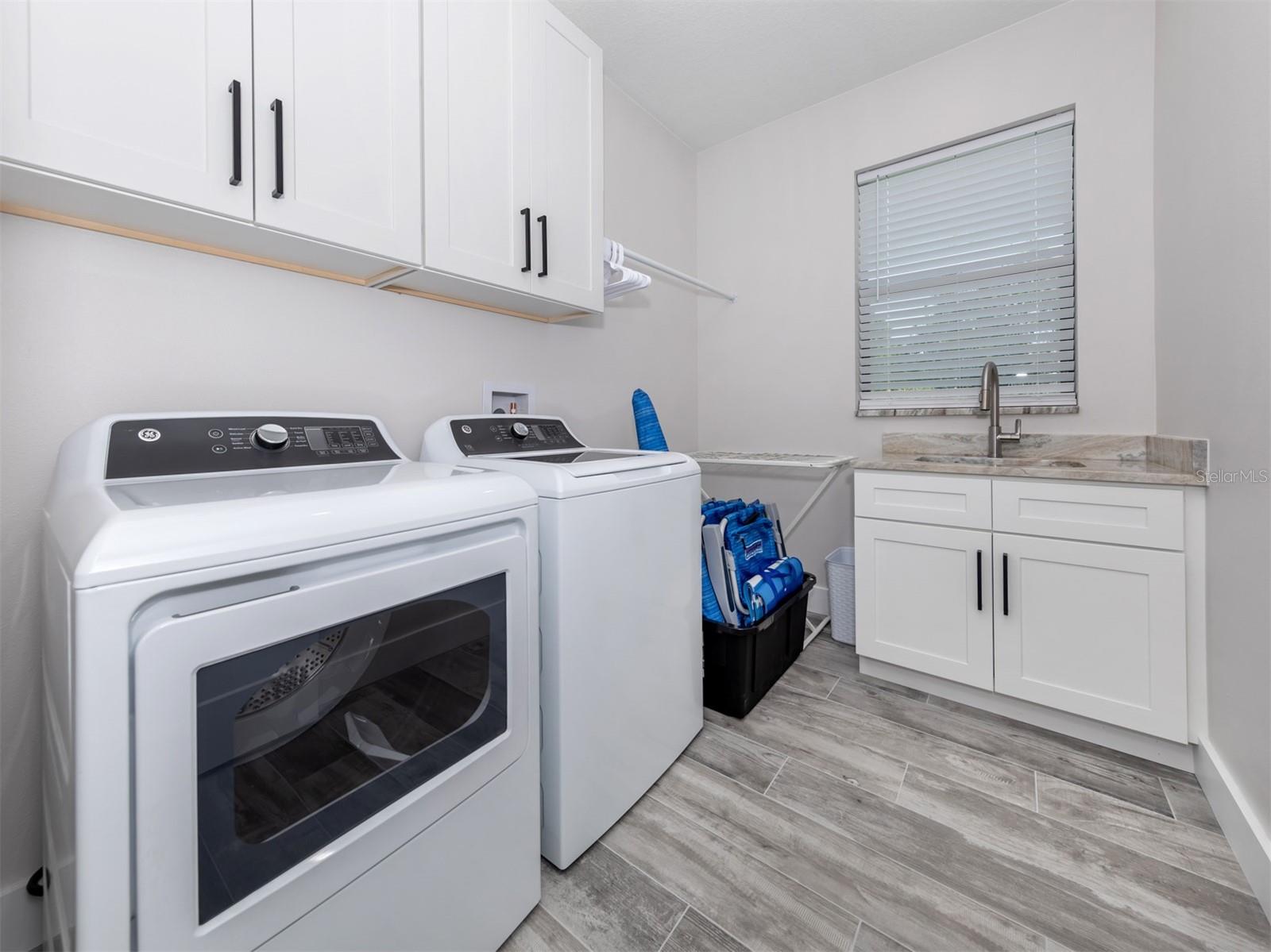 WARM MINERAL SPGS - Residential Lease
