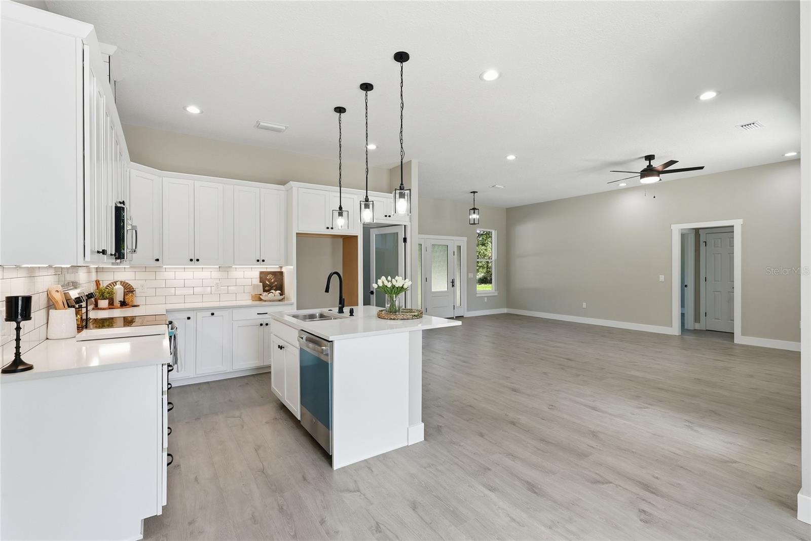 RIVERGLEN - Residential