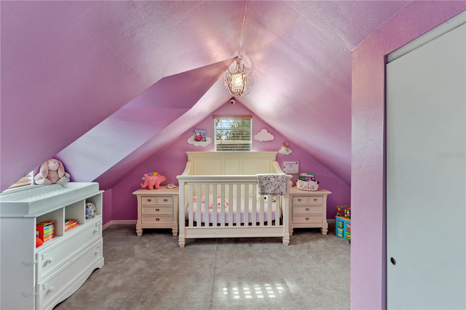 COLLEGE PLACE - Residential