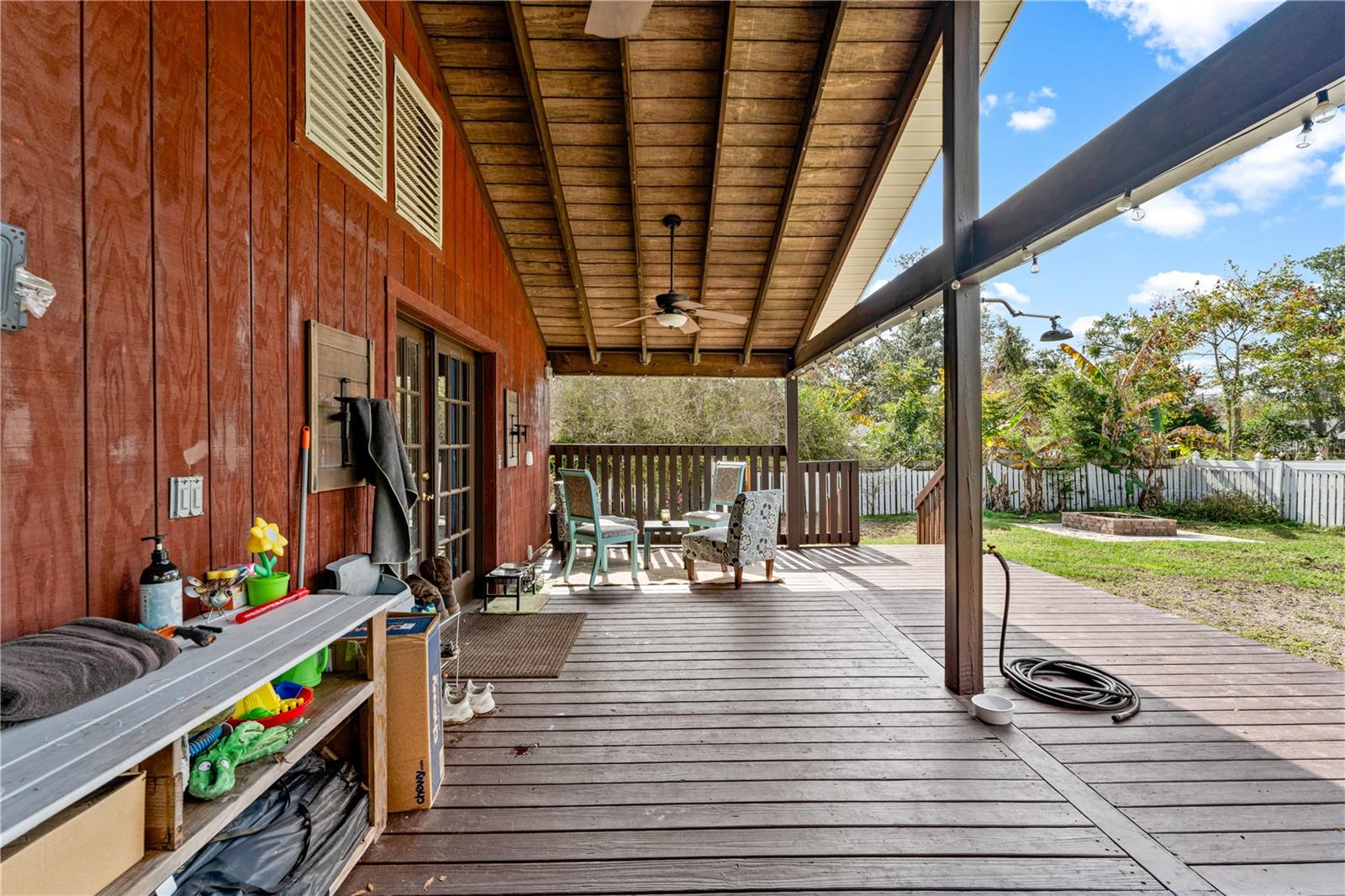 COLLEGE PLACE - Residential