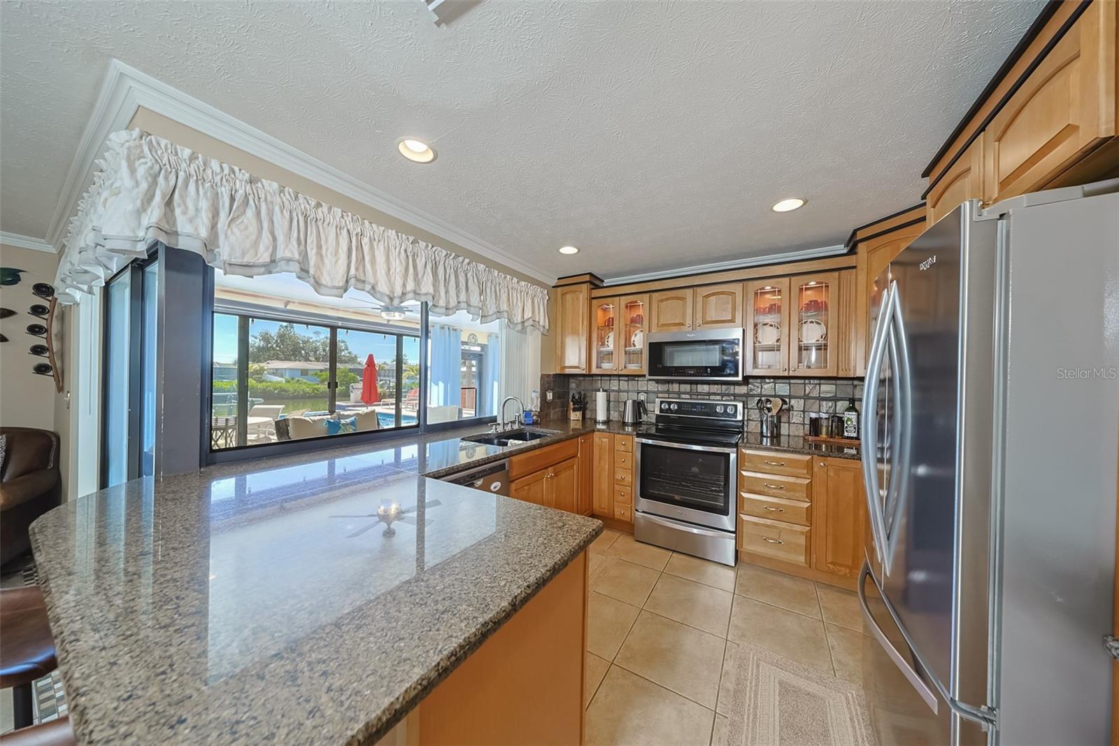 A RESUB OF A POR OF APOLLO - Residential