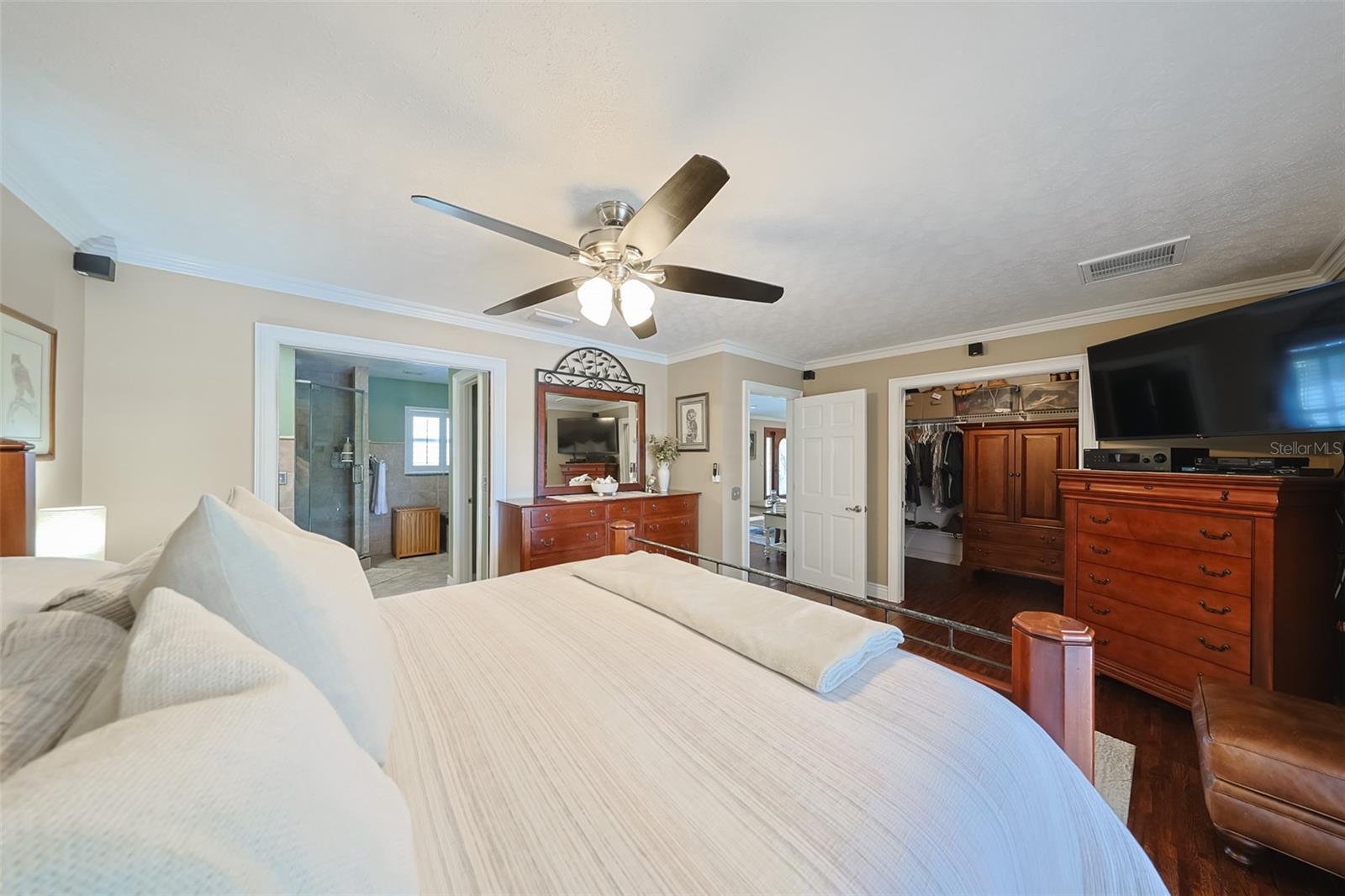 A RESUB OF A POR OF APOLLO - Residential