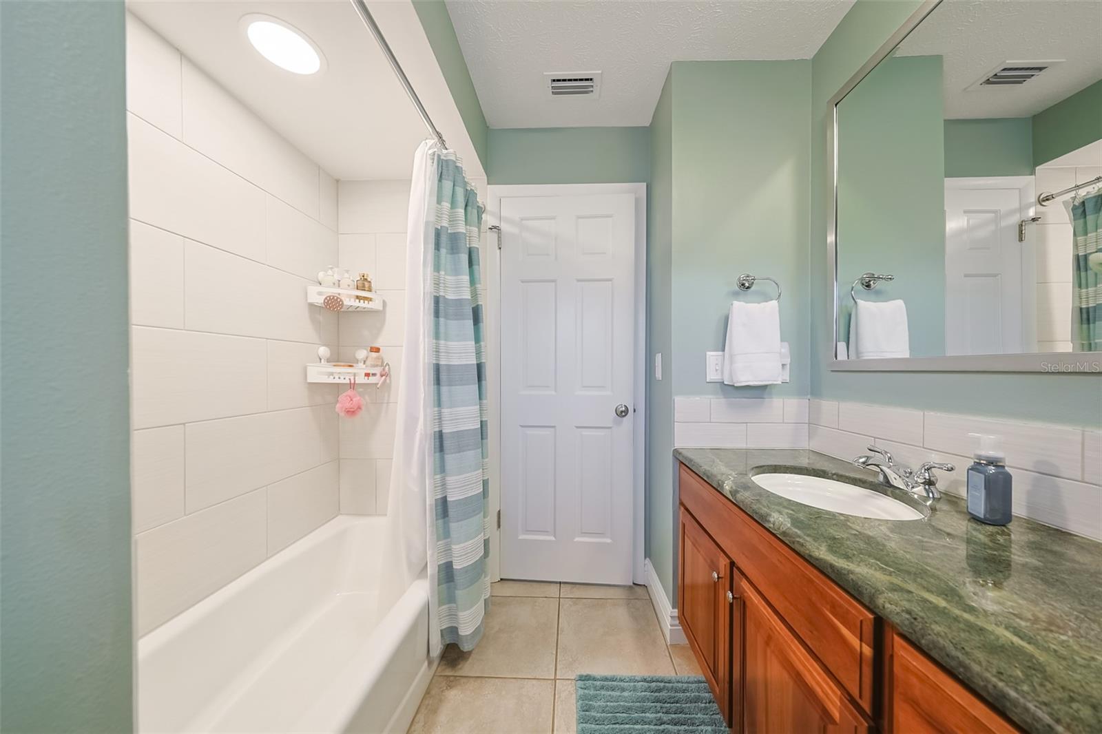 A RESUB OF A POR OF APOLLO - Residential