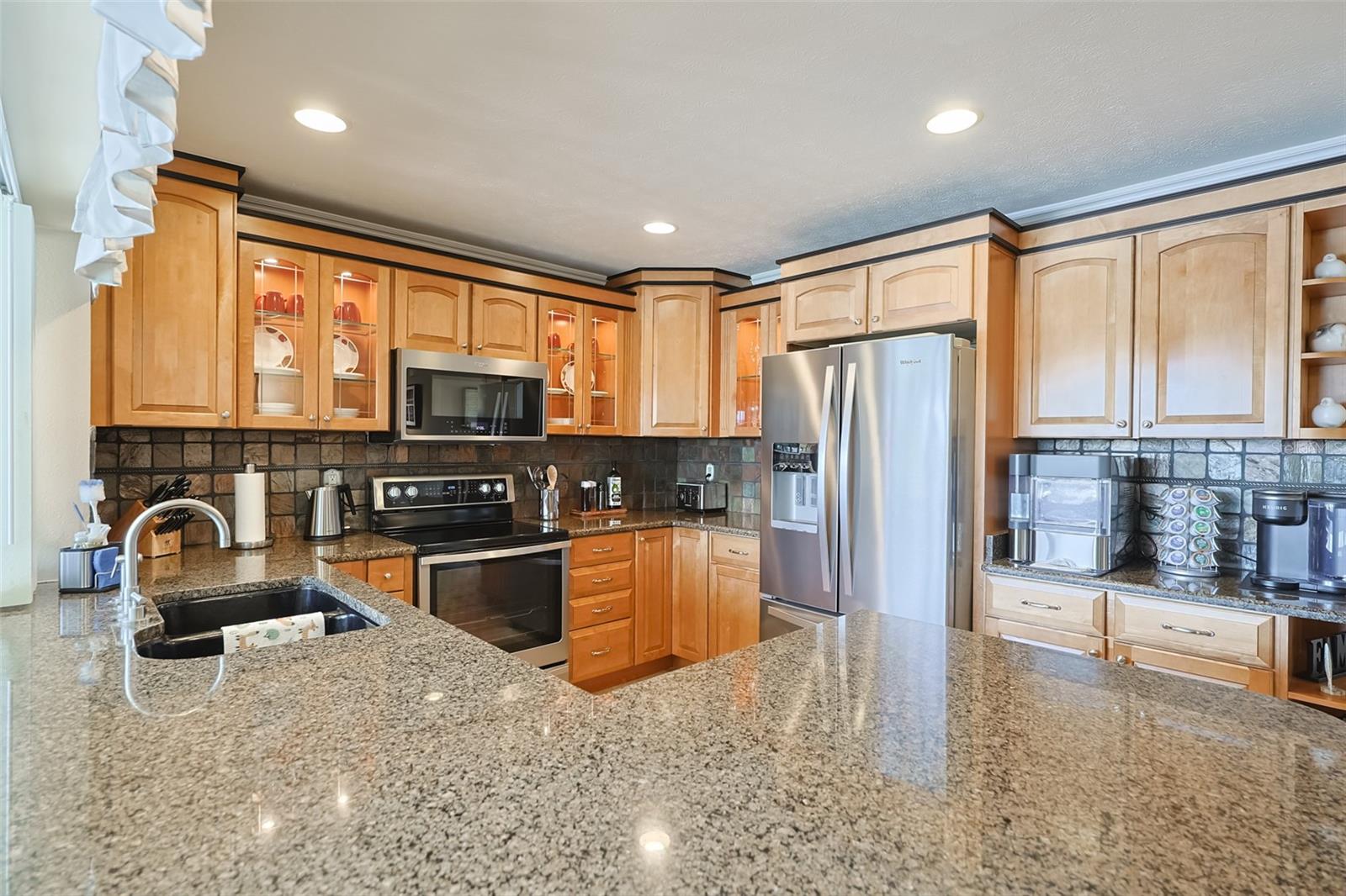 A RESUB OF A POR OF APOLLO - Residential