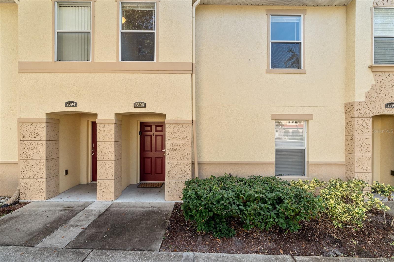 2896 CLUB CORTILE CIRCLE