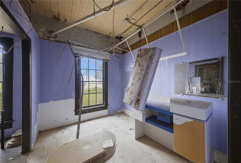 Tiny photo for 120 N Main Street, Bushnell, FL 33513 (MLS # OM720804)