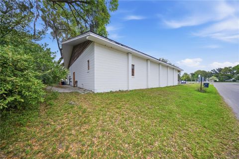 Tiny photo for 120 N Main Street, Bushnell, FL 33513 (MLS # OM720804)