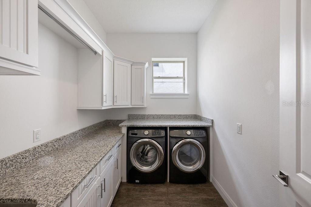 CANOPY OAKS PH 1 - Residential