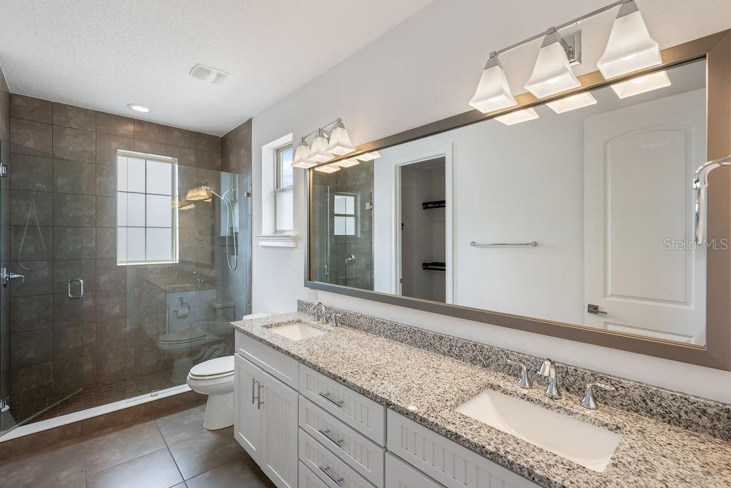 CANOPY OAKS PH 1 - Residential