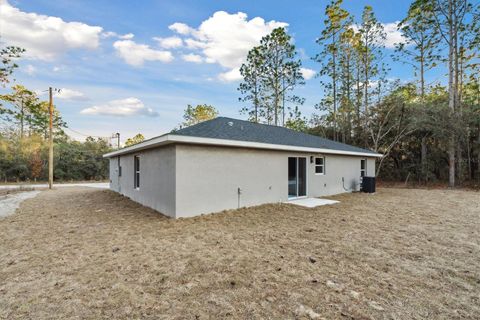 A home in DUNNELLON