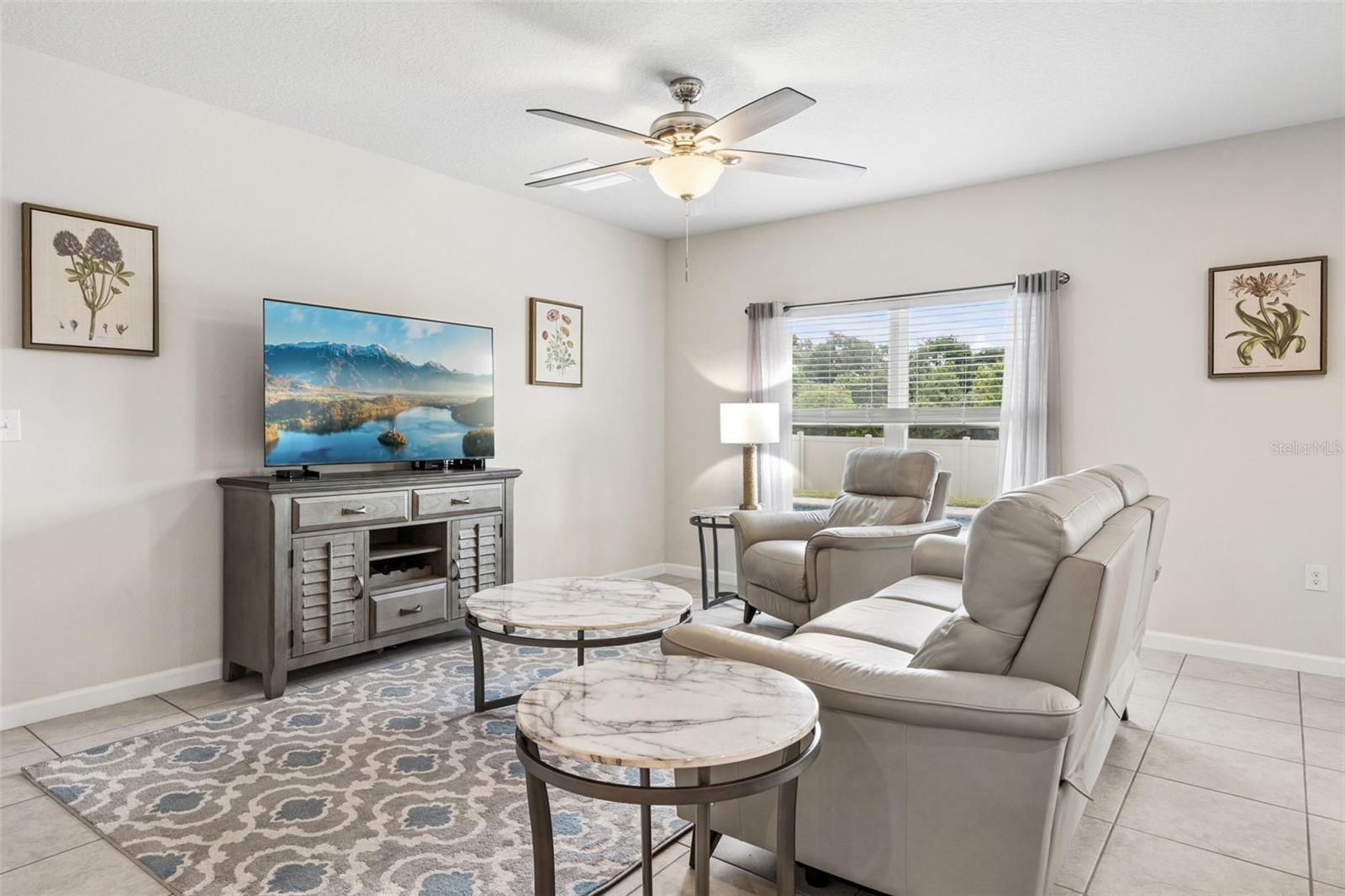 SOUTHERN XING - Residential