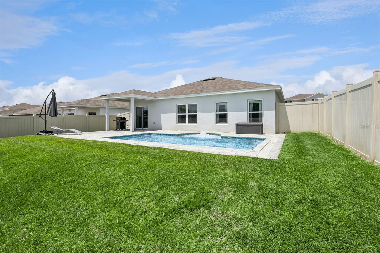 SOUTHERN XING - Residential