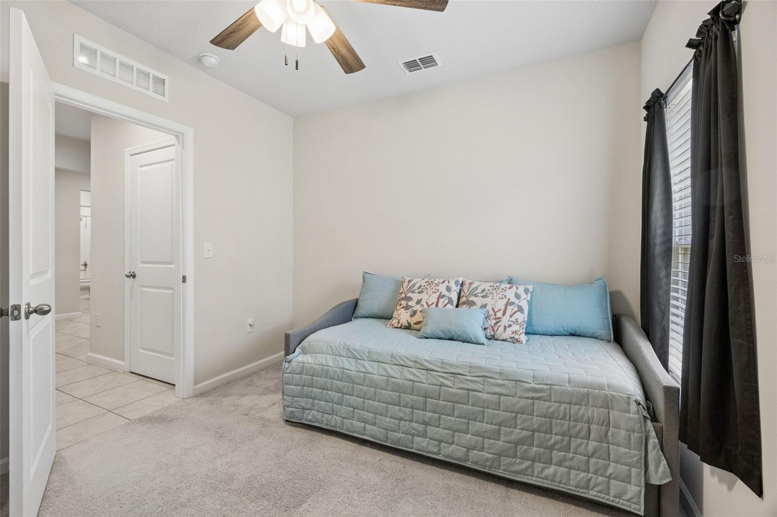 SOUTHERN XING - Residential