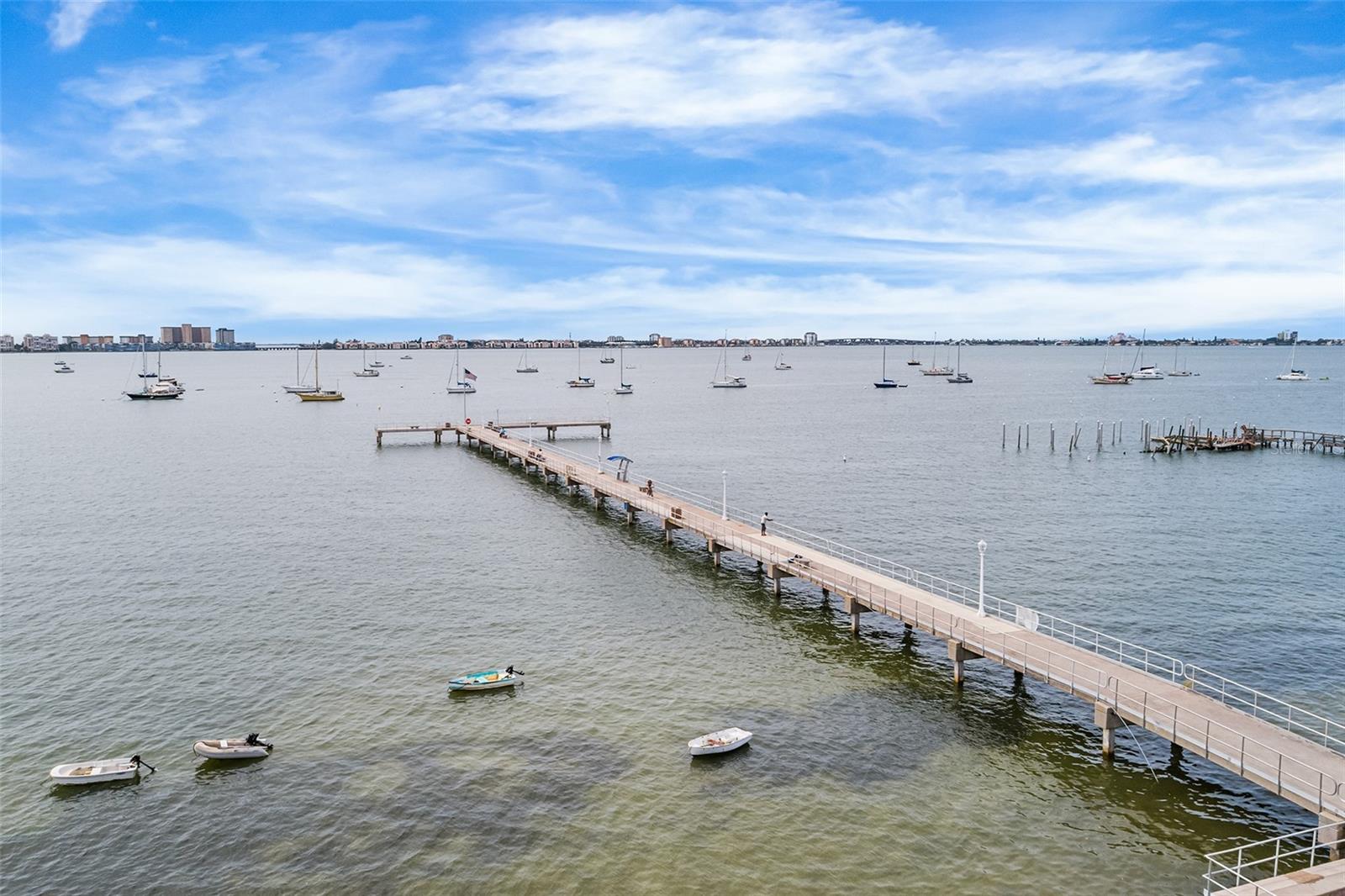 VILLA ROBLE APARTMENTS - Residential Lease