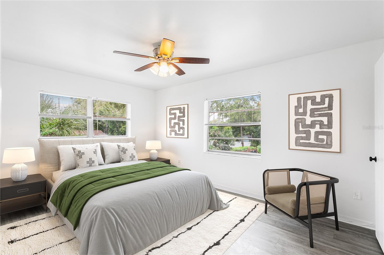 VILLA ROBLE APARTMENTS - Residential Lease