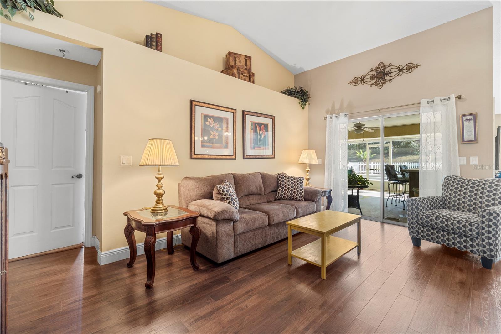 OCALA WATERWAY ESTATE - Residential