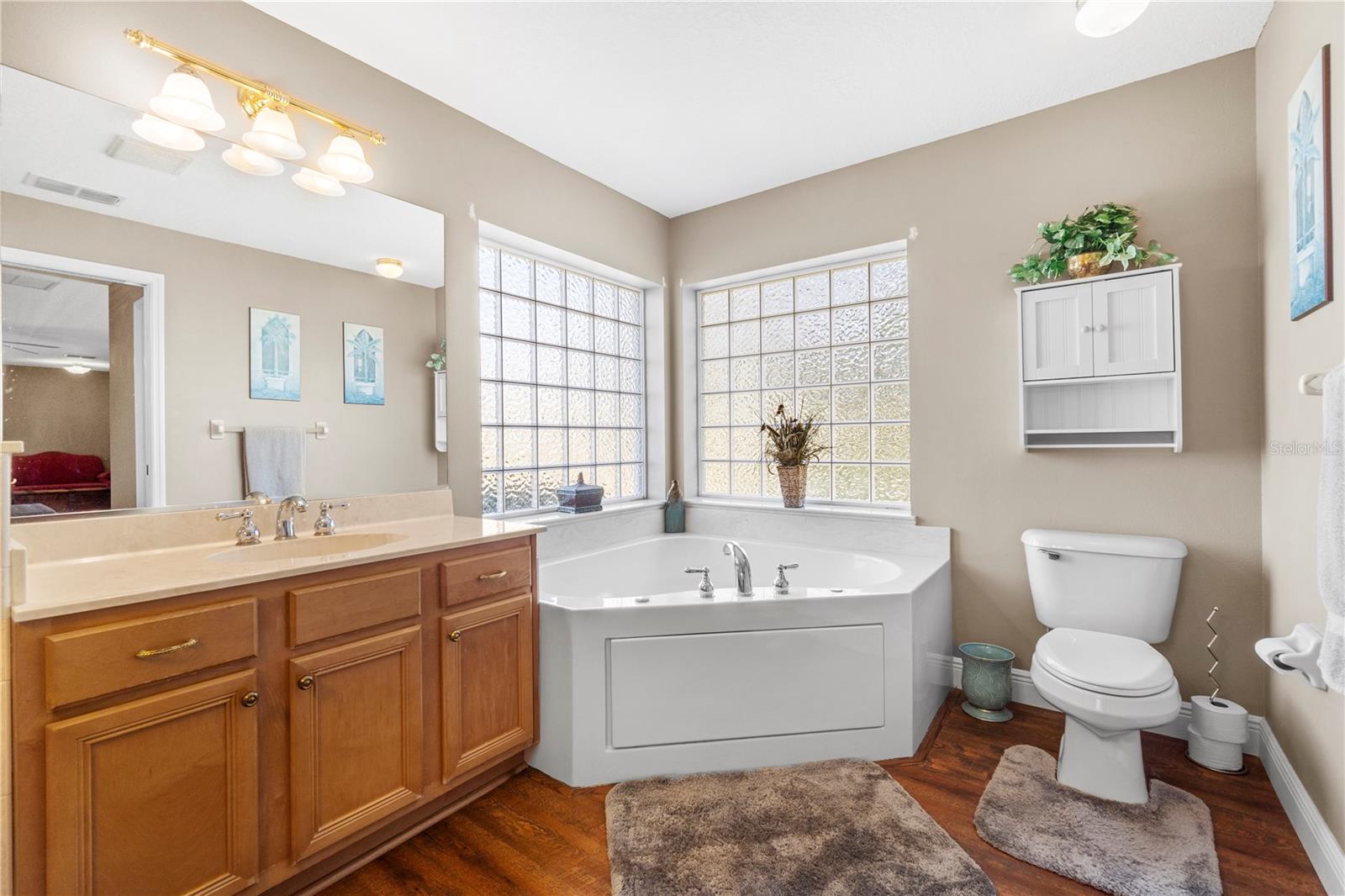 OCALA WATERWAY ESTATE - Residential