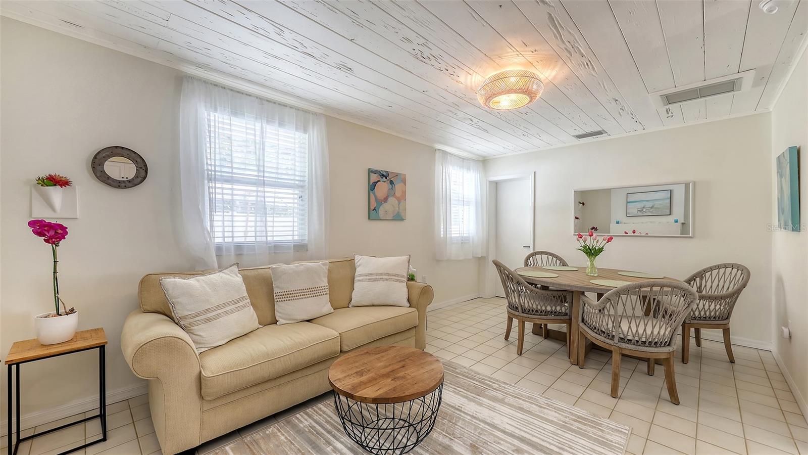 ADMIRAL BENBOW CLUB SUB THE - Residential Lease