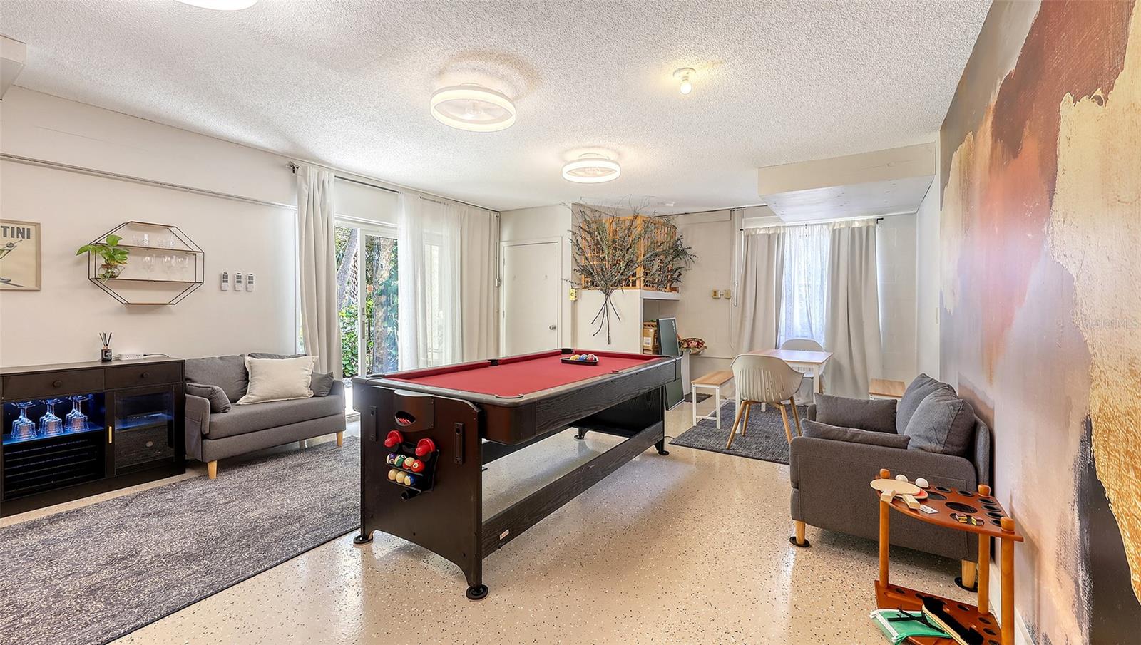 ADMIRAL BENBOW CLUB SUB THE - Residential Lease