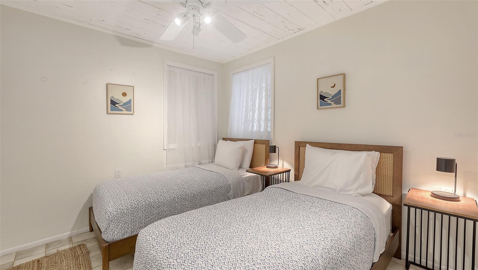 ADMIRAL BENBOW CLUB SUB THE - Residential Lease