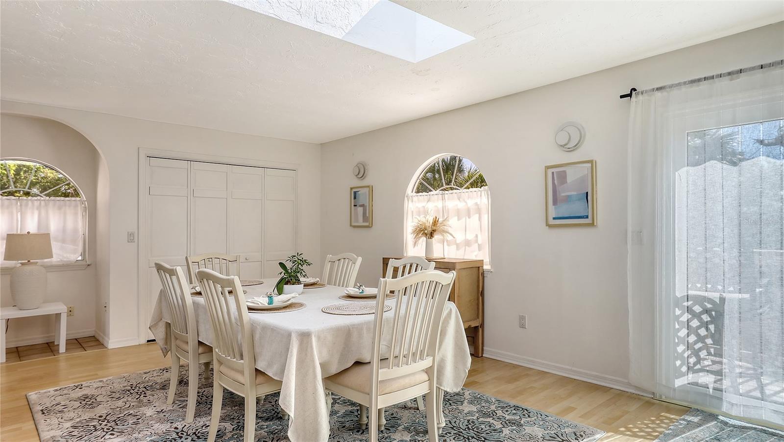 ADMIRAL BENBOW CLUB SUB THE - Residential Lease