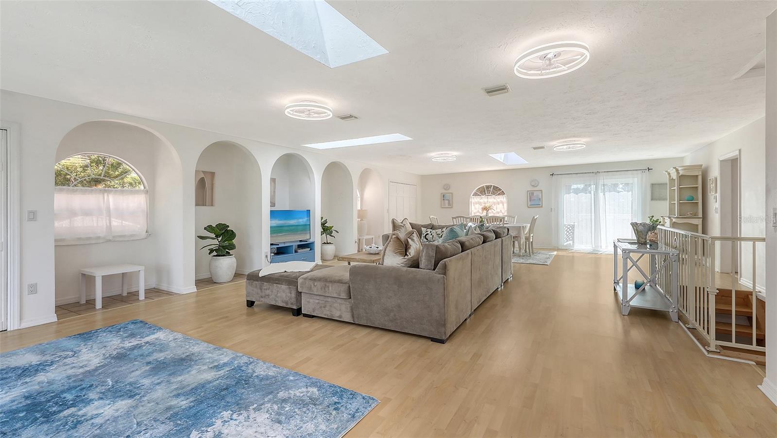 ADMIRAL BENBOW CLUB SUB THE - Residential Lease