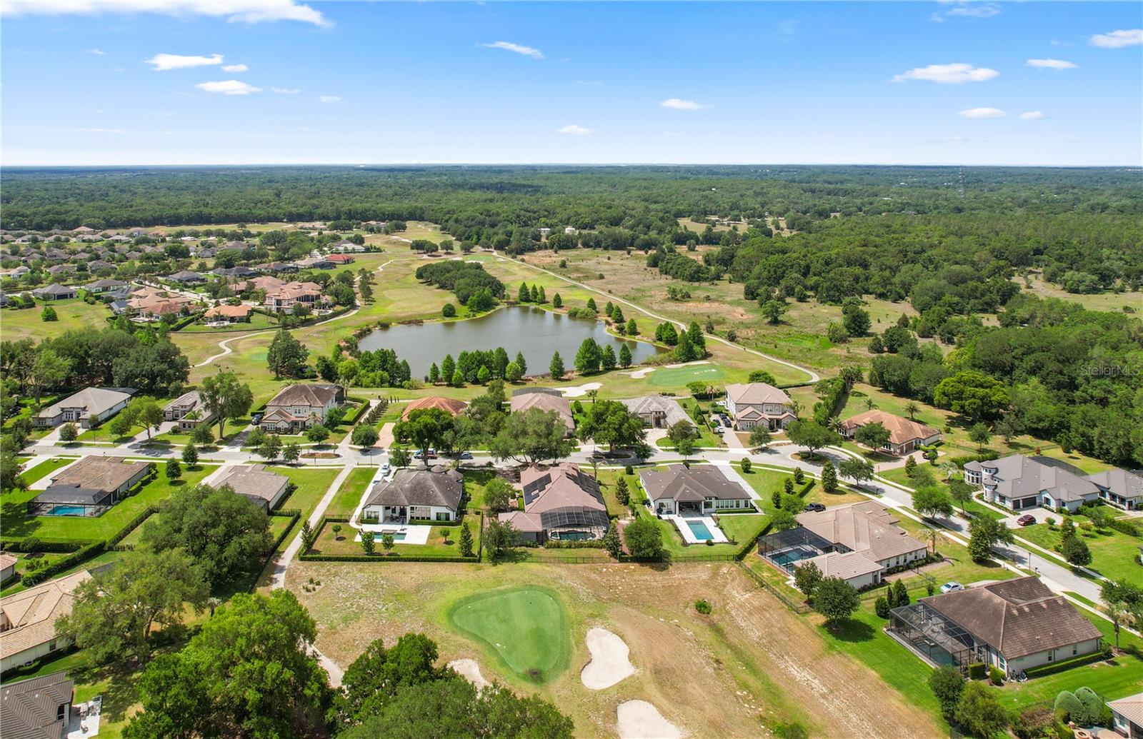 HEATHROW COUNTRY ESTATE - Residential