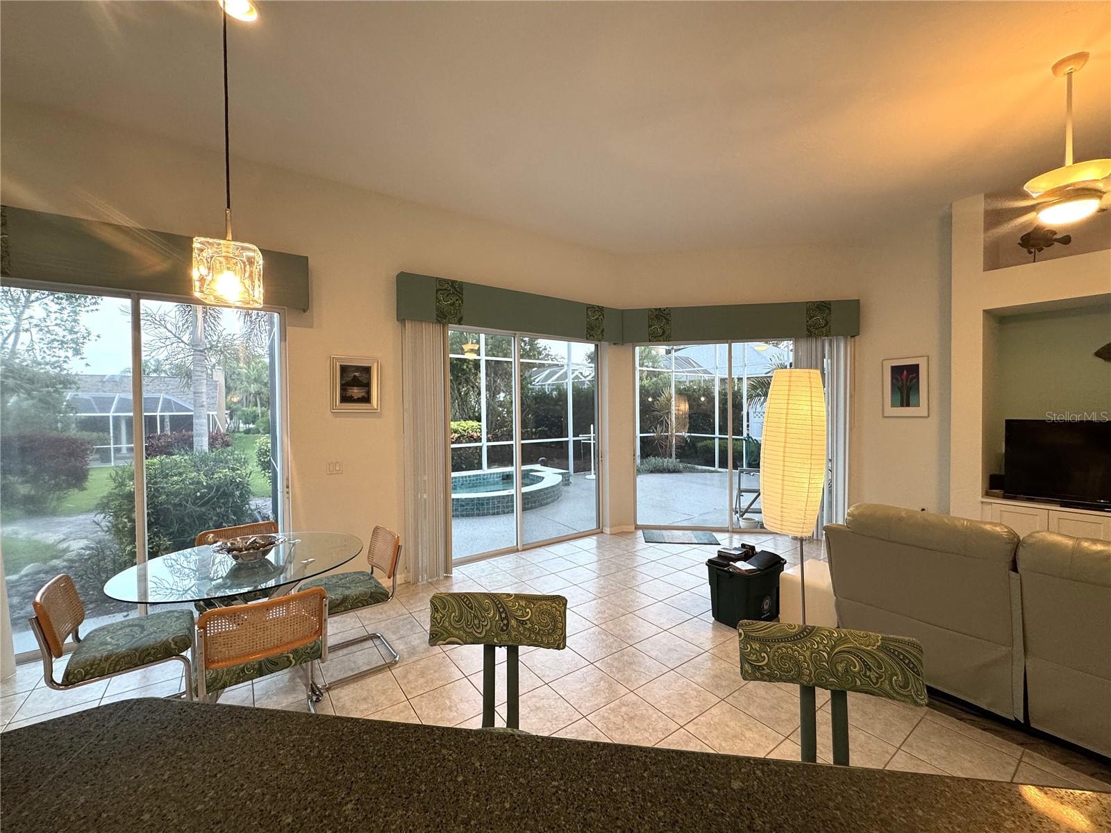 LAUREL OAK PARK - Residential