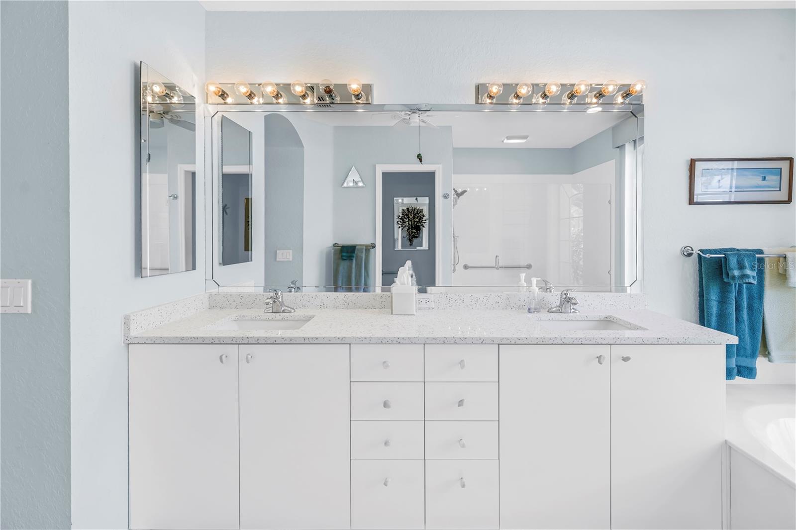 LAUREL OAK PARK - Residential