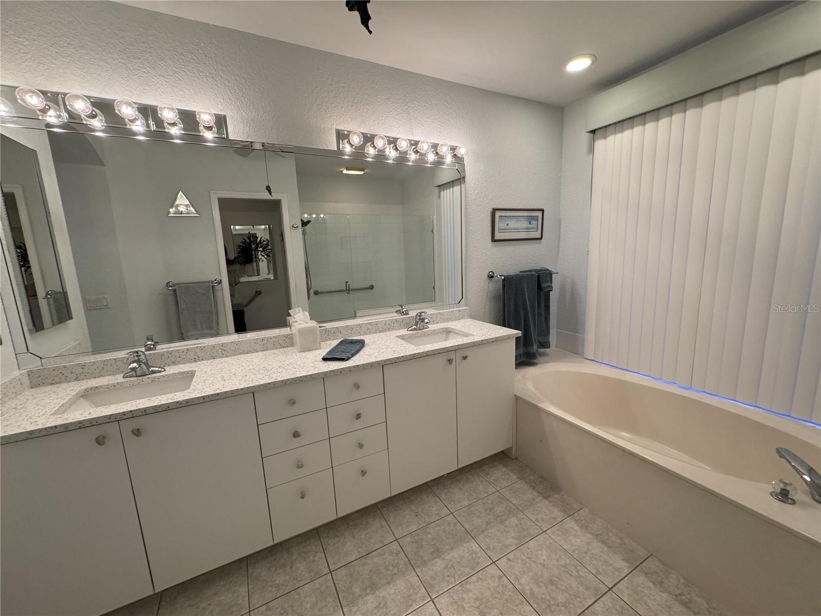 LAUREL OAK PARK - Residential