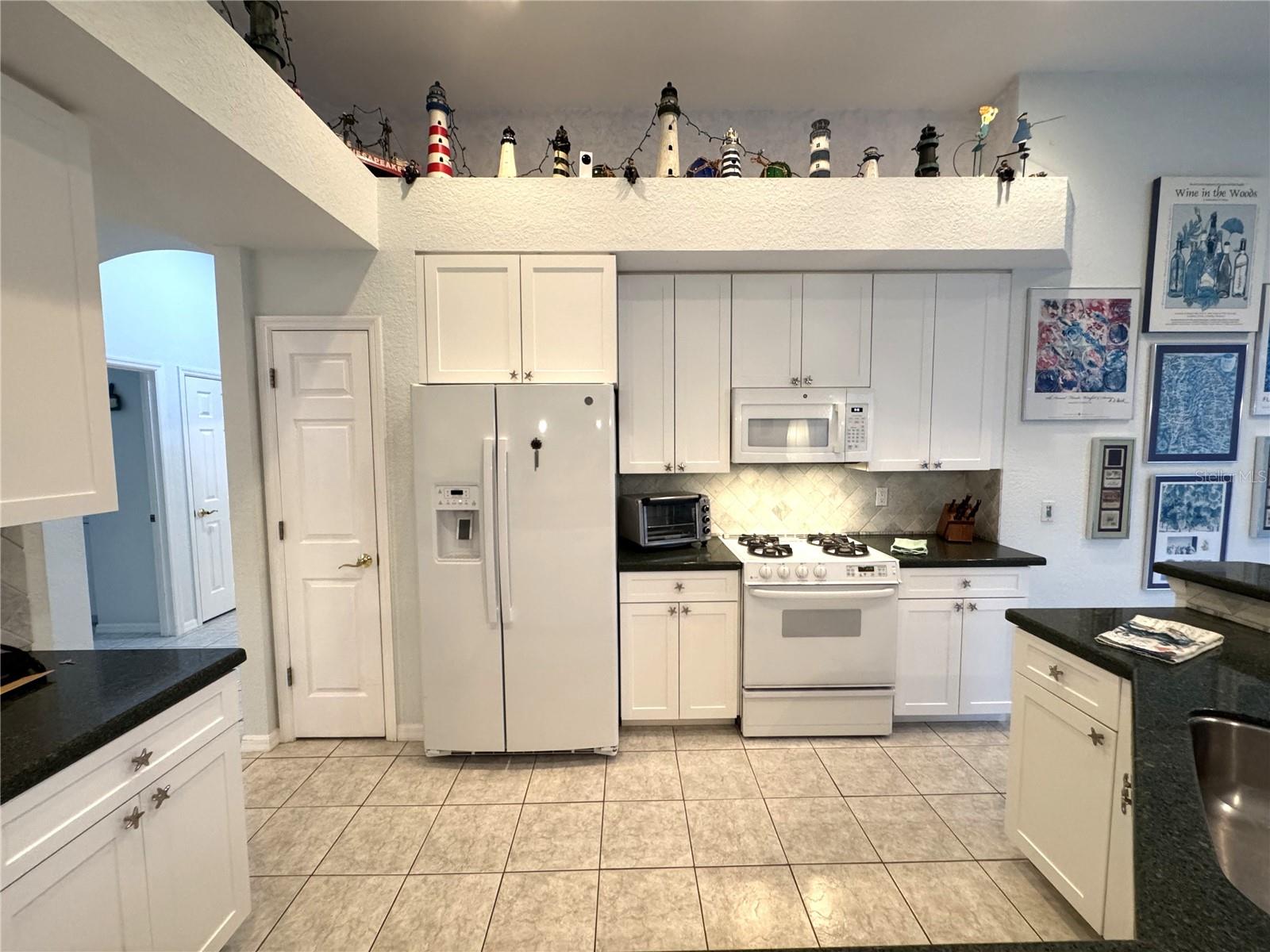 LAUREL OAK PARK - Residential