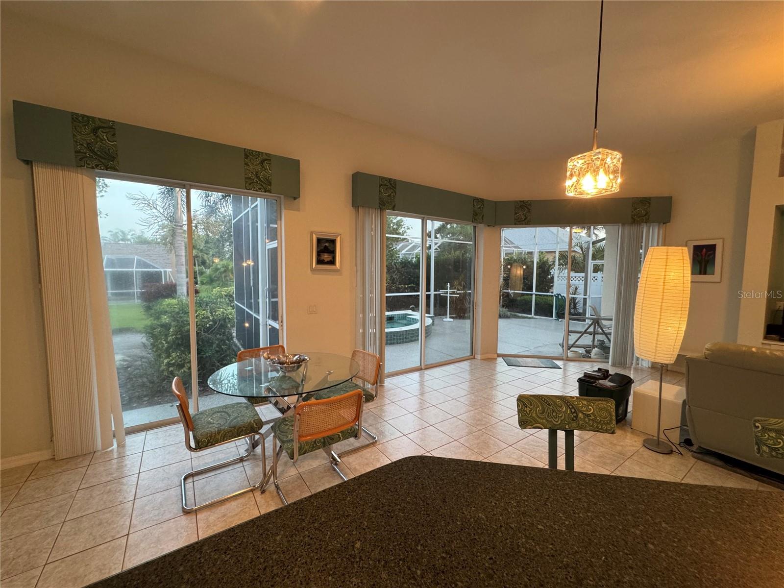 LAUREL OAK PARK - Residential