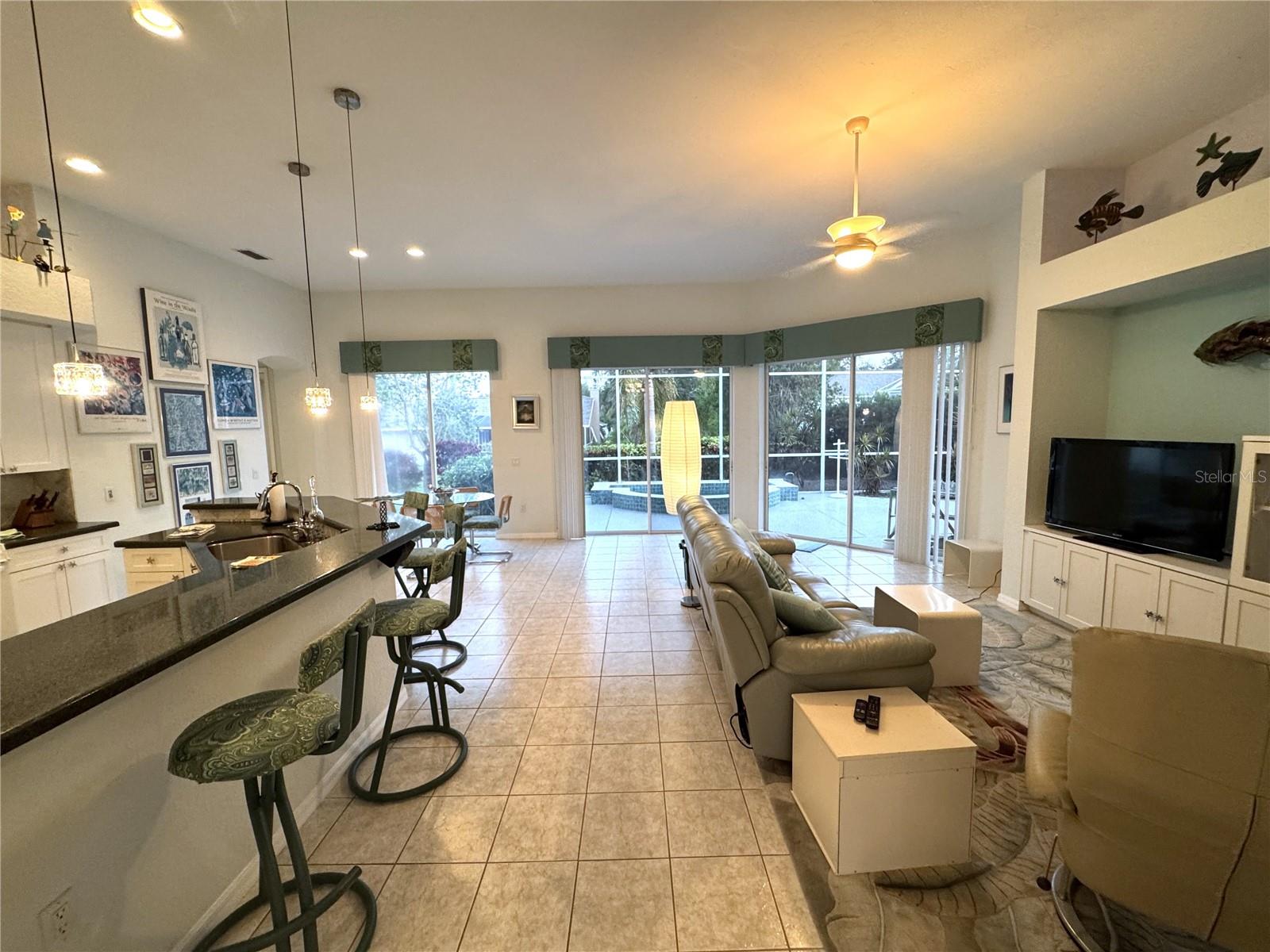 LAUREL OAK PARK - Residential