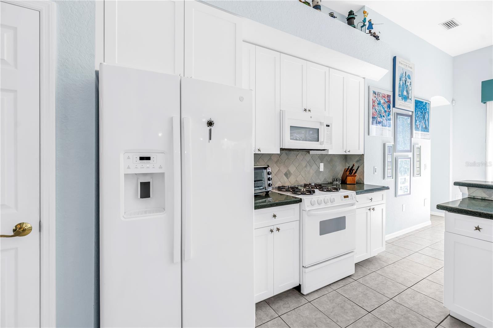 LAUREL OAK PARK - Residential