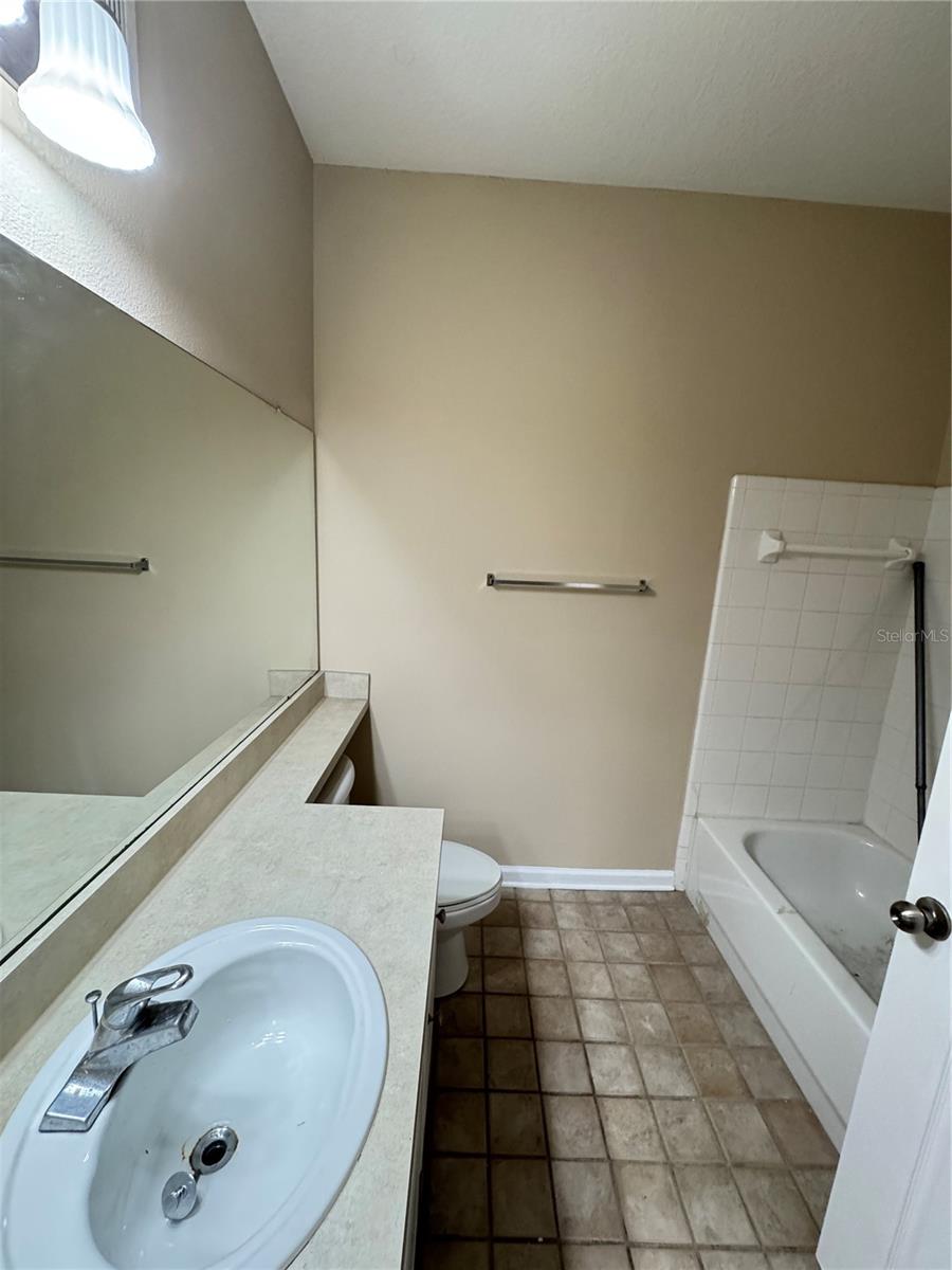 GRAND KEY A CONDOMINIUM - Residential Lease