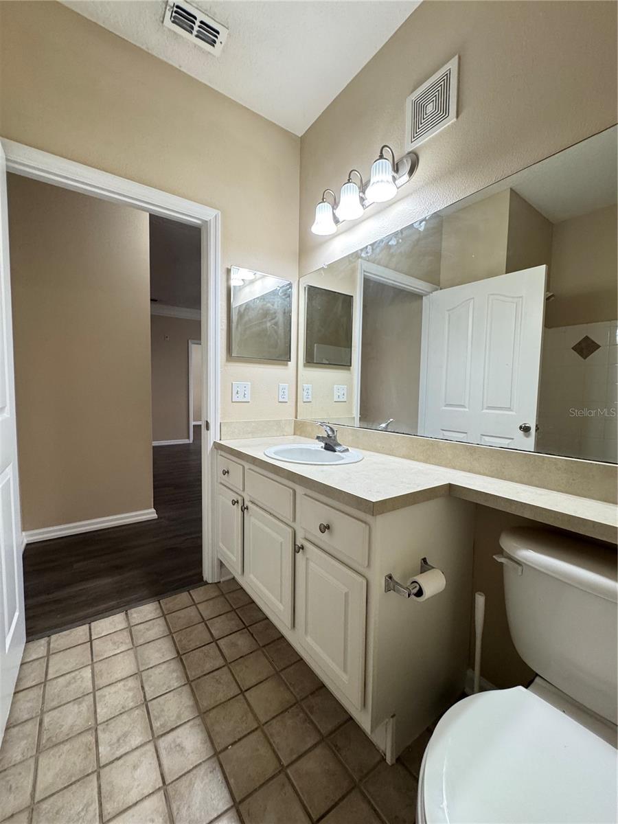 GRAND KEY A CONDOMINIUM - Residential Lease