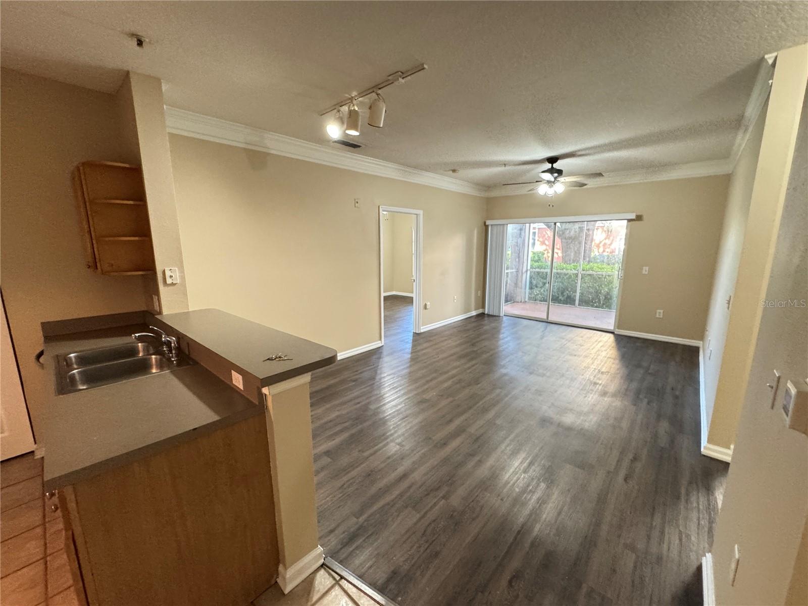 GRAND KEY A CONDOMINIUM - Residential Lease