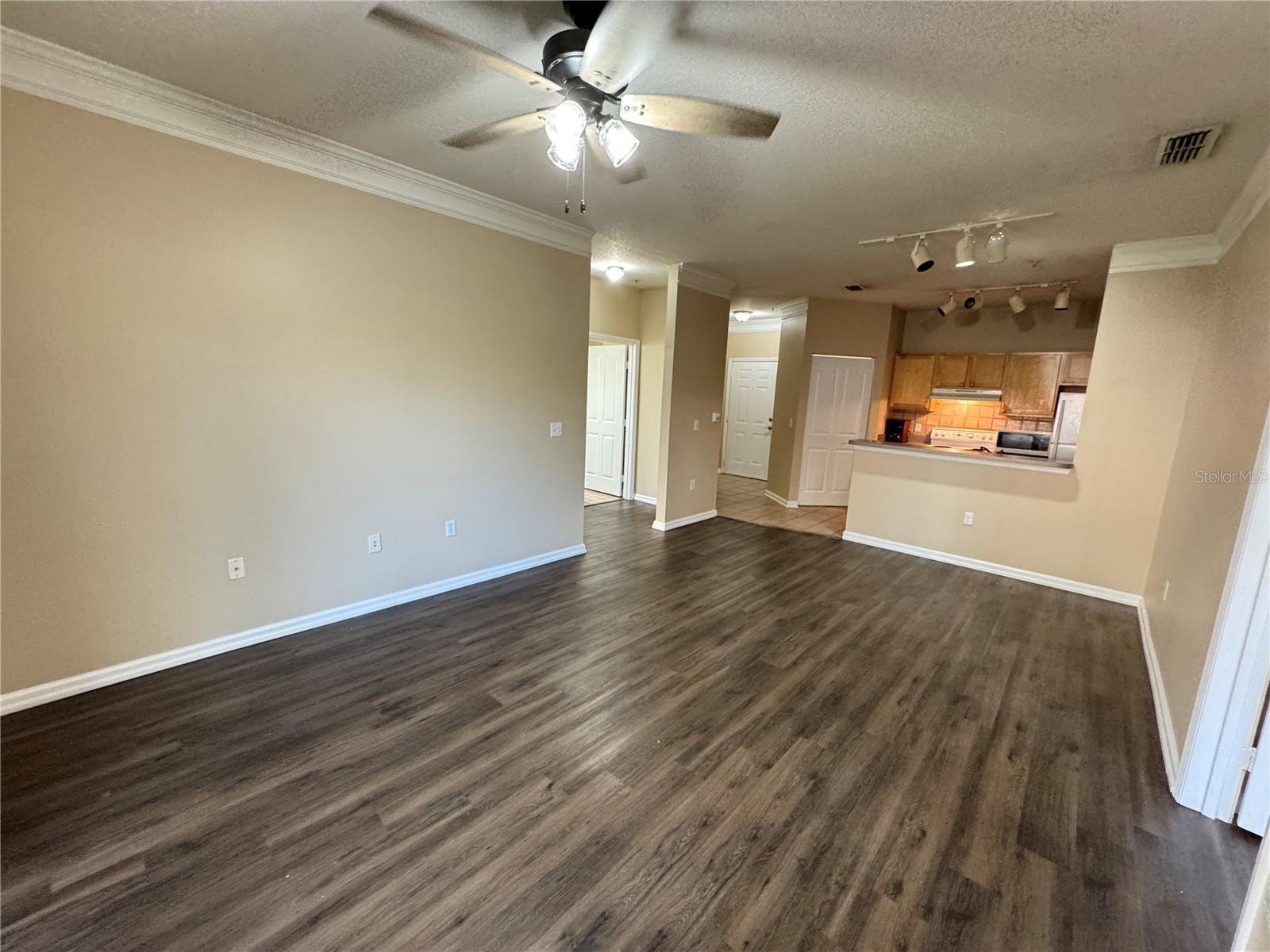 GRAND KEY A CONDOMINIUM - Residential Lease