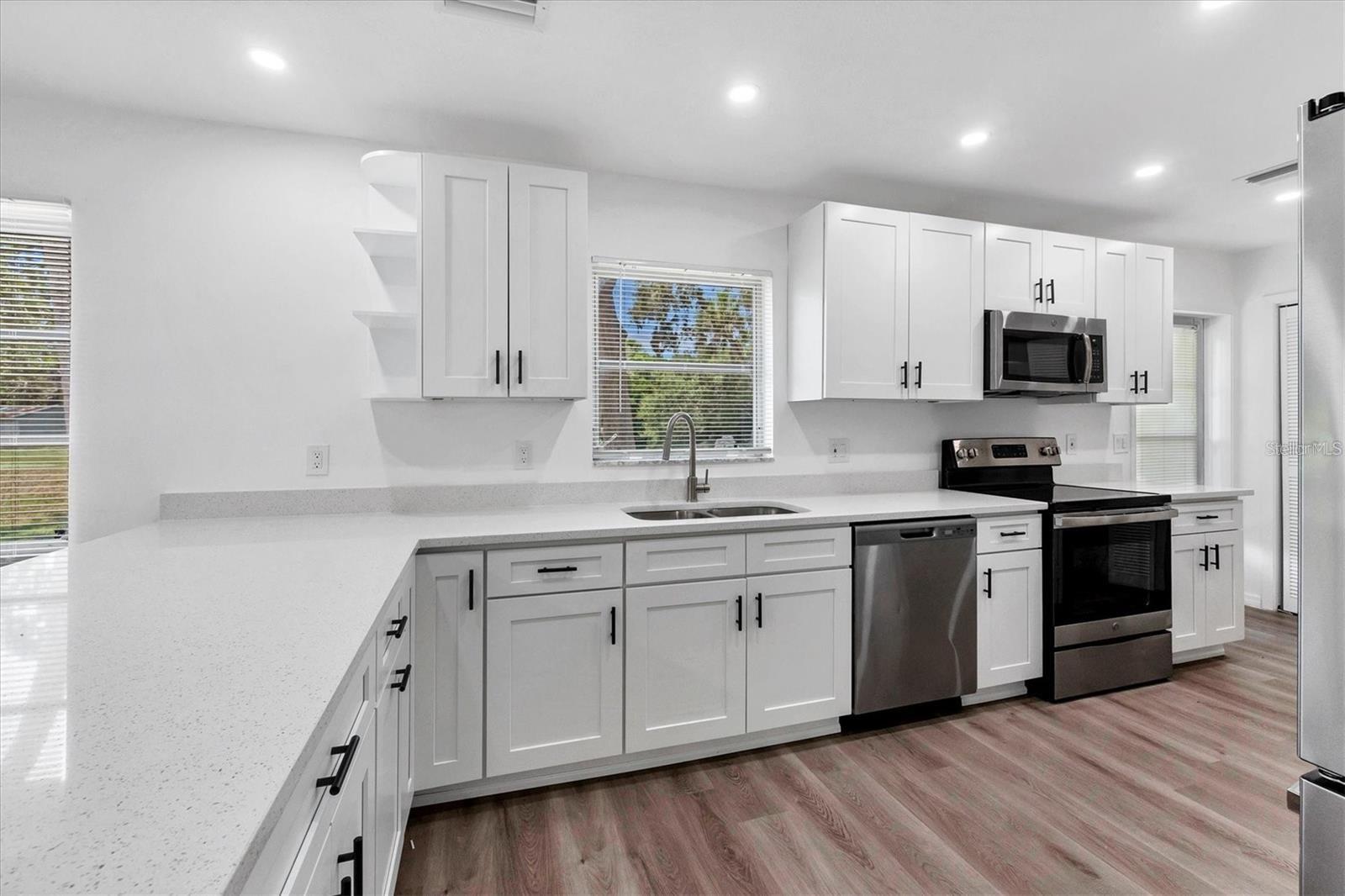 321 DANTE DRIVE 321