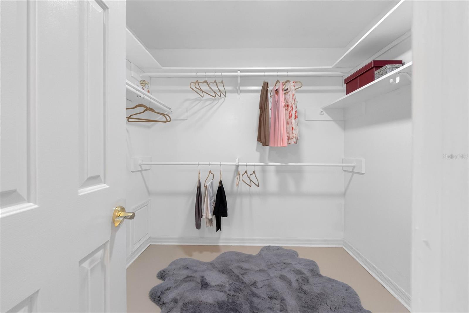AUTUMN WOODS-UNIT II - Residential